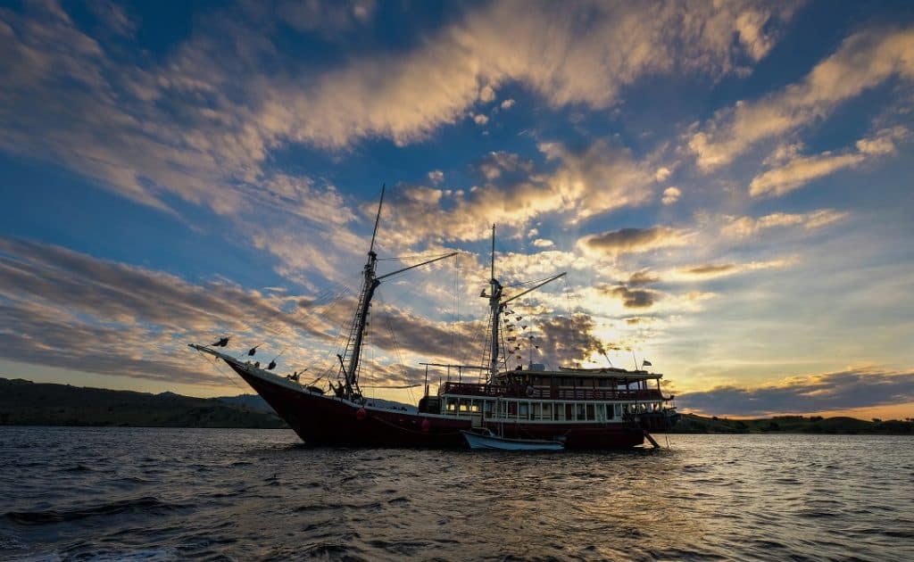 Private Yacht Cruises